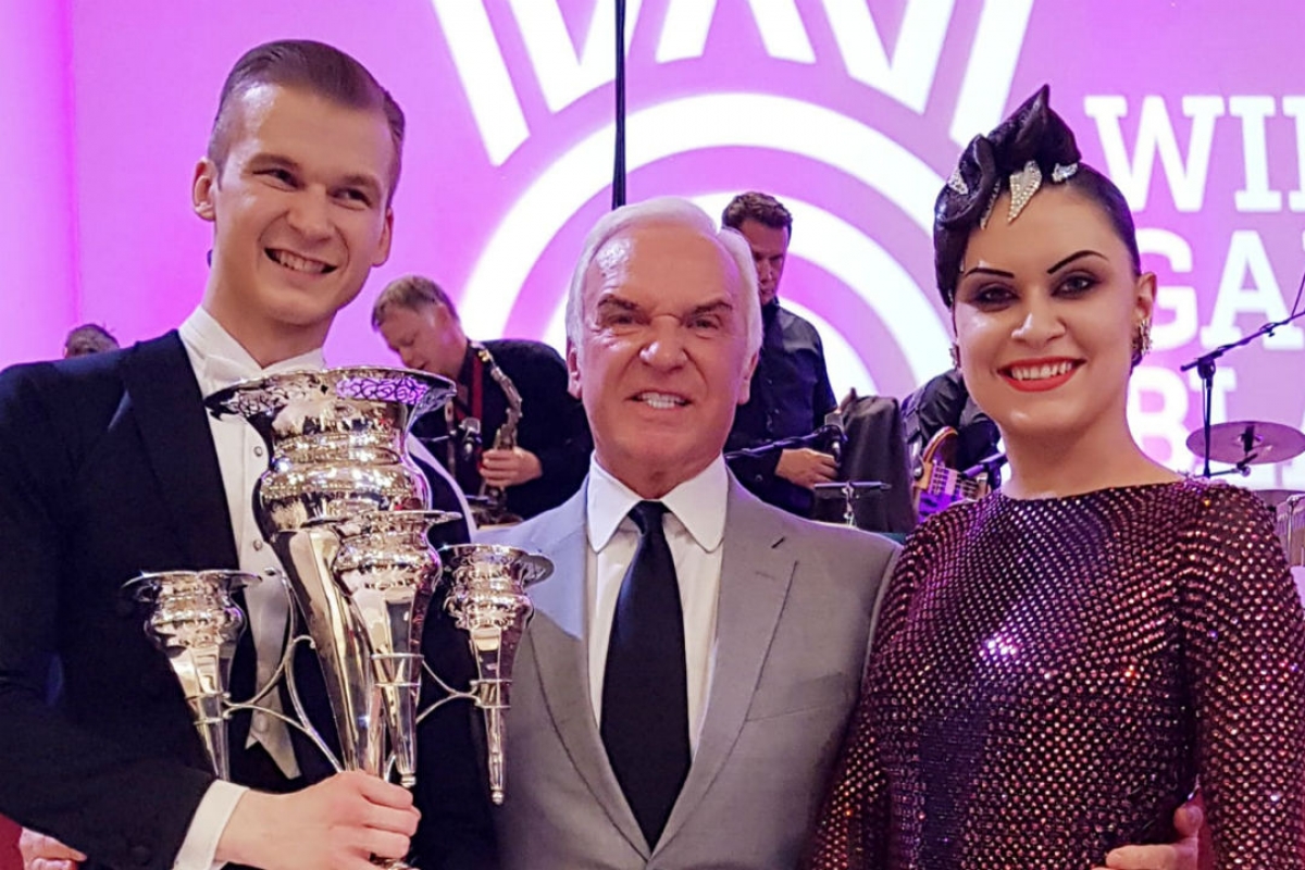 Федор Исаев - Анна Зудилина, Станислав Попов